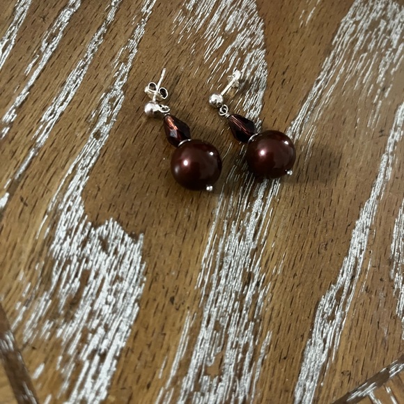 Beautiful 3 piece set, necklace, bracelet and earrings. - Picture 3 of 4